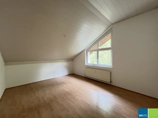 Mallnitz: 2 Zimmerwohnung im 2. OG mit Loggia und Parkplatz - Bild