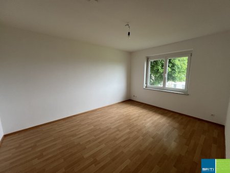 St. Jakob im Rosental/Schlatten: 2 Zimmerwohnung im Hochparterre