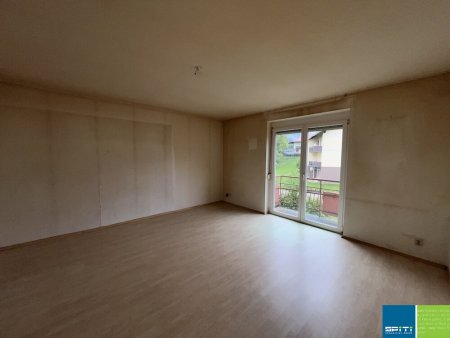 Sanierungsbedürftige 2 Zimmerwohnung in 2. OG in St. Jakob im Rosental/Schlatten