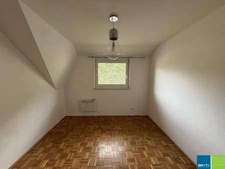 Reißeck / Unterkolbnitz: Großzügige 4 Zimmer- Familienwohnung im 2. OG