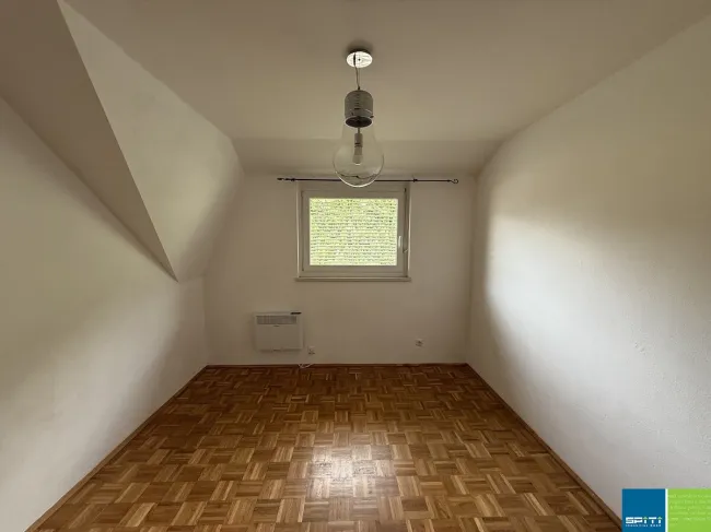 Reißeck / Unterkolbnitz: Großzügige 4 Zimmer- Familienwohnung im 2. OG - Bild