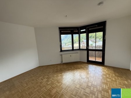 Radenthein: 4 Zimmerwohnung mit Balkon im 4.OG
