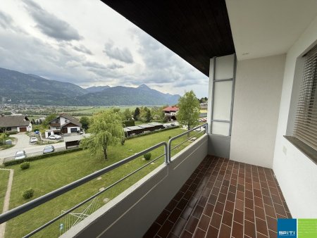 Nötsch im Gailtal: 3 Zimmerwohnung mit Loggia im 3. OG