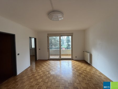 Klagenfurt: Zweizimmerwohnung mit Loggia und Parkplatz