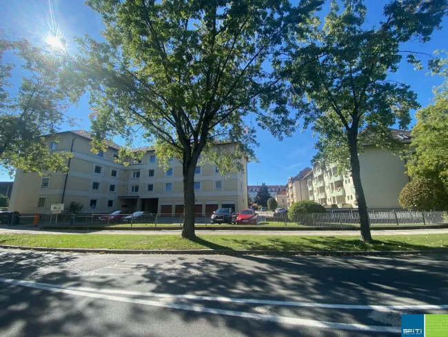 Klagenfurt: Einzimmerwohnung mit Loggia im 1.OG - Top 117 - Titelbild