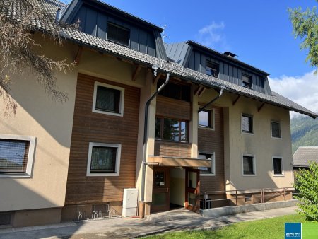 Lind im Drautal, Mehrfamilienhaus im Gemeinde Zentrum