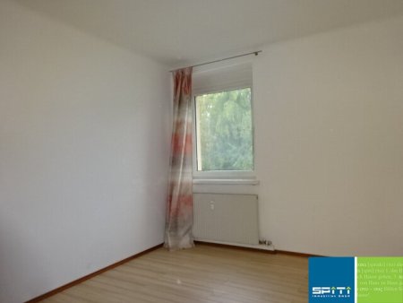 Günstige sanierungsbedürftige 2-Zimmer Anlegerwohnung nähe Red Bull Ring