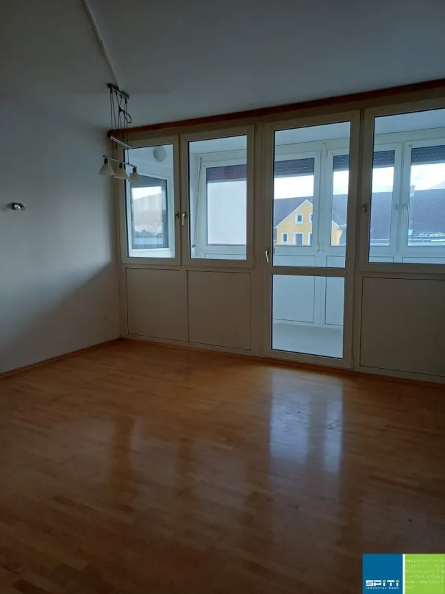 Helle 3-Zimmer Wohnung mit Loggia in Sankt Michael i.d.Obersteiermark - Titelbild