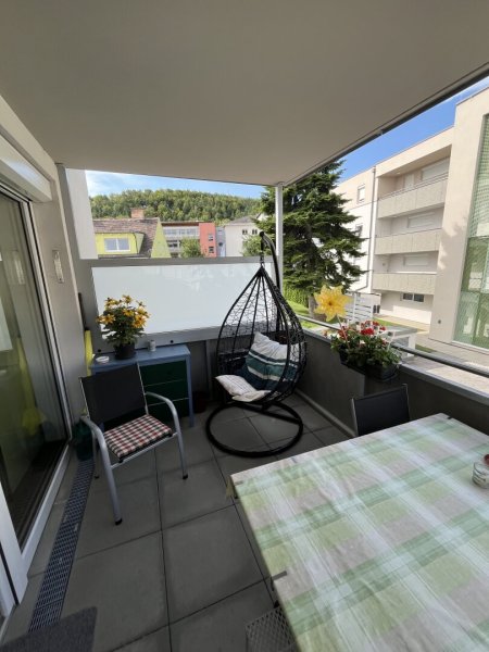TRAUMHAFTE - 4 ZIMMERWOHNUNG MIT BALKON IN GLOGGNITZ ZU VERKAUFEN