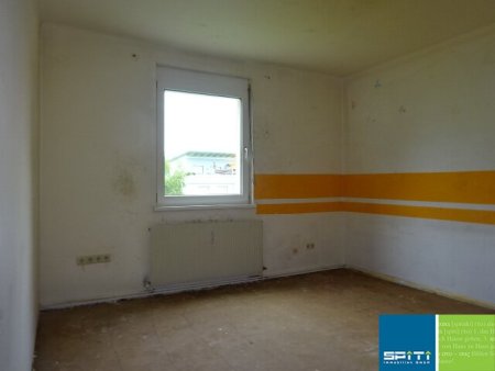 Sanierungsbedürftige 2-Zimmer Anlegerwohnung nähe Red Bull Ring