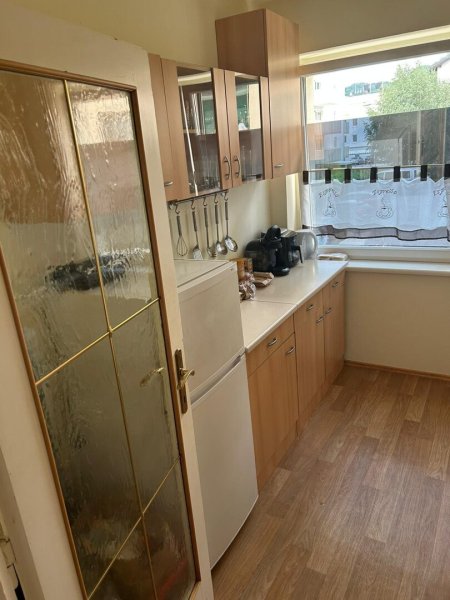 2 - ZIMMERWOHNUNG ZU VERKAUFEN