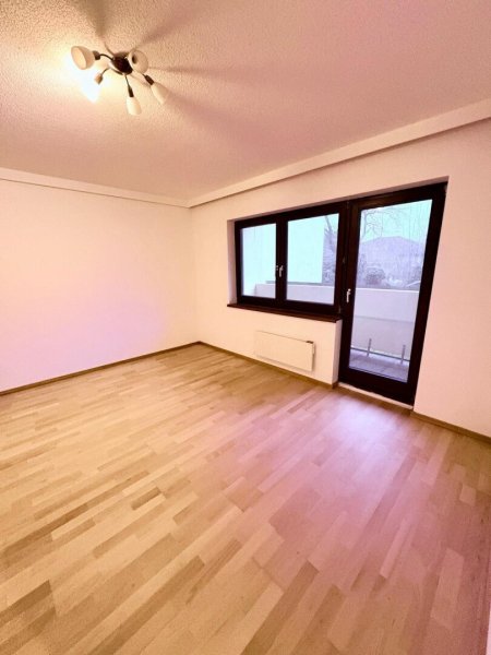 !PROVISIONSFREI! HELLE ERDGESCHOSS - WOHNUNG MIT LOGGIA ZU VERKAUFEN