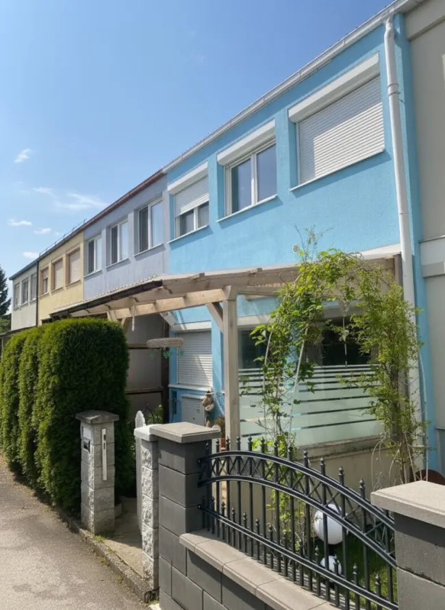 REIHENMITTELHAUS IN TERNITZ ZU VERKAUFEN - Bild
