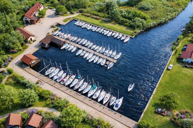EXKLUSIVES ENTWICKLUNGSAREAL AM NEUSIEDLERSEE - Yachthafen Fertőrákos/ UNGARN - Titelbild