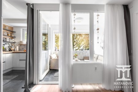 Offener und gut nutzbarer Wohnbereich mit Platz