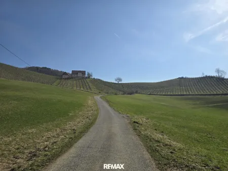 Grundstück