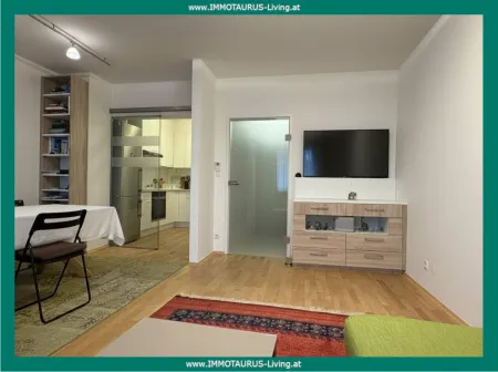 Wohnen auf zwei Ebenen: Schöne Maisonette mit sonnigem Südbalkon in Bestlage (8044 Graz)