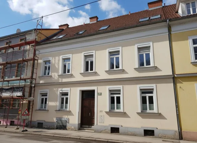 Hausansicht straßenseitig