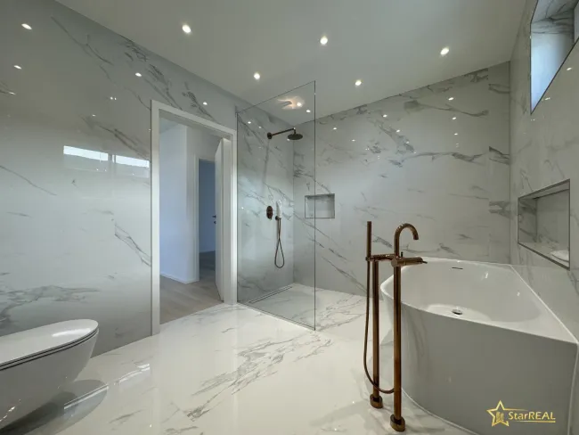 BEISPIEL Badezimmer