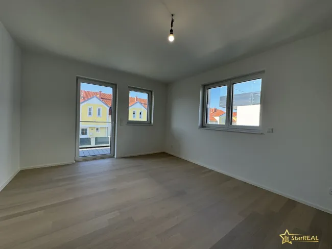 BEISPIEL Zimmer