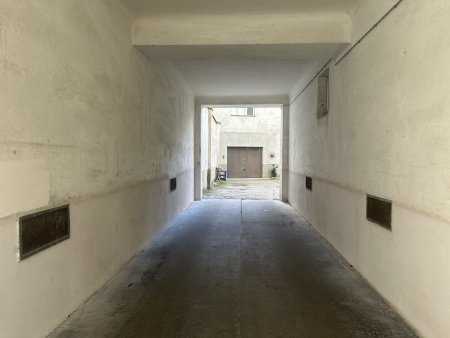Vielseitige Immobilie mit großem Entwicklungspotenzial im 20. Bezirk
