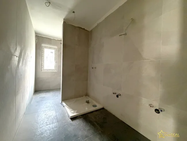 Badezimmer 1 OBERGESCHOSS