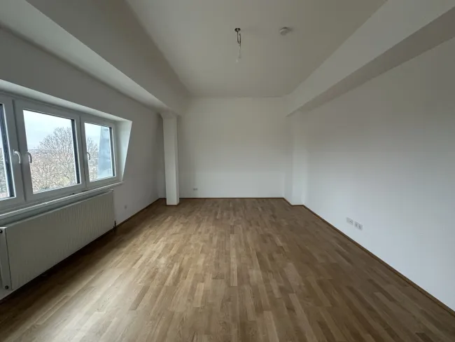 Repräsentative Wohnung mit Terrasse in bester Lage des 13. Bezirks – Ihr neues Zuhause wartet! - Bild