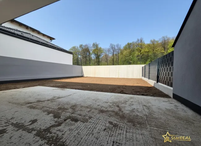 Musterfoto: bereits verkauftes Nebenhaus - Garten