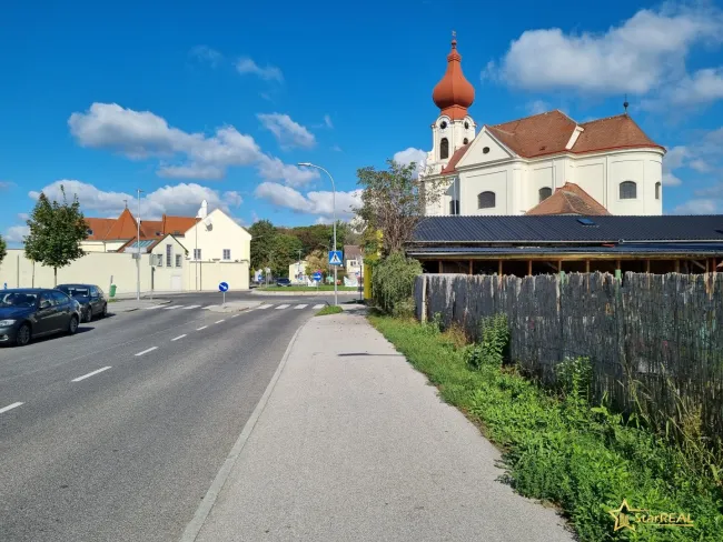 in Fußnähe