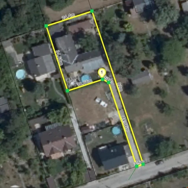 Provisionsfrei und Preisreduziert !! Haus mit 2 Wohneinheiten, 256m2 Wohnfläche, 8 Zimmer - 12 Gehminuten zum Bahnhof - Bild