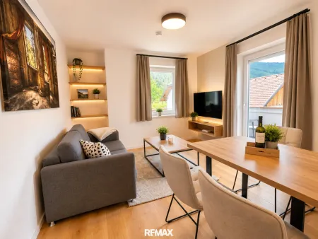 Moderne 2-Zi-Freizeitimmobilie in Salzburg Lungau mit Balkon, Carport & Bergblick – 310.800 € inkl. Ust