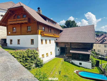 Historisches Lürzerhaus mit einzigartigen Stadl im Herzen von Mauterndorf