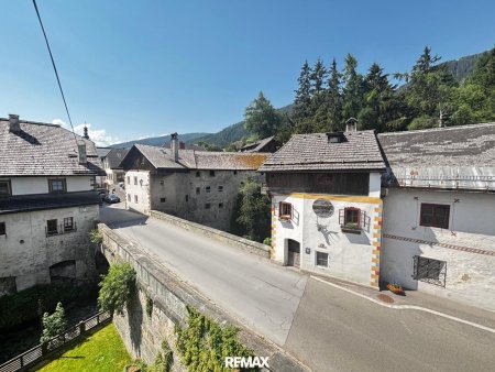 Historisches Lürzerhaus mit einzigartigen Stadl im Herzen von Mauterndorf