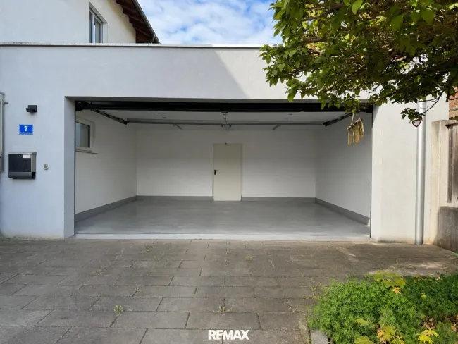 Doppelgarage