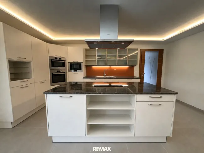 Exklusives Mehrfamilienhaus