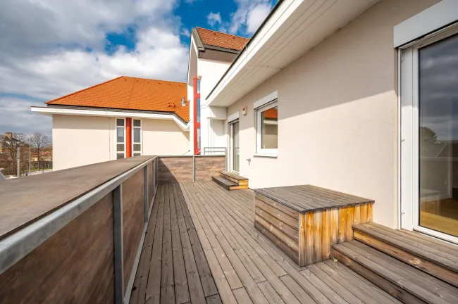 2-Zimmer-Wohnung mit großflächiger Terrasse in 2232 Deutsch-Wagram! - Titelbild