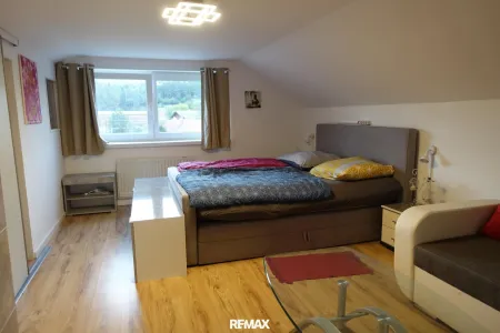 Schlafzimmer DG
