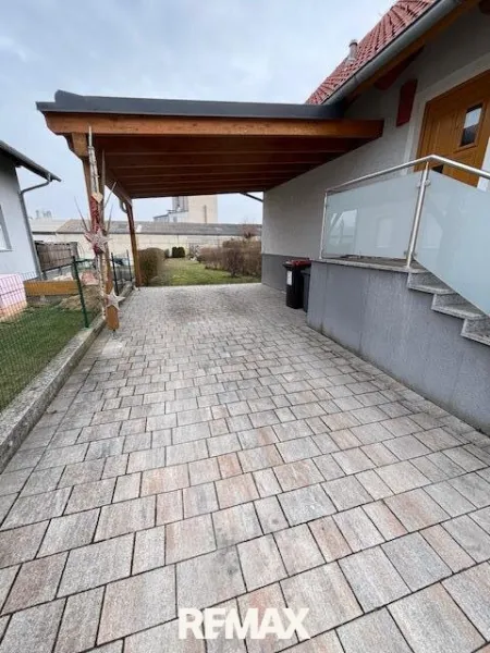 Car-Port