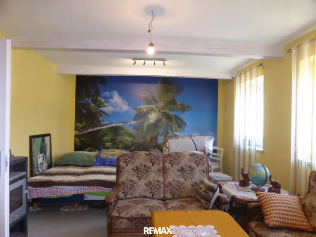 Wohnzimmer vorderes Haus