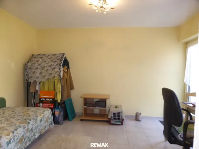 Zimmer/ Büro