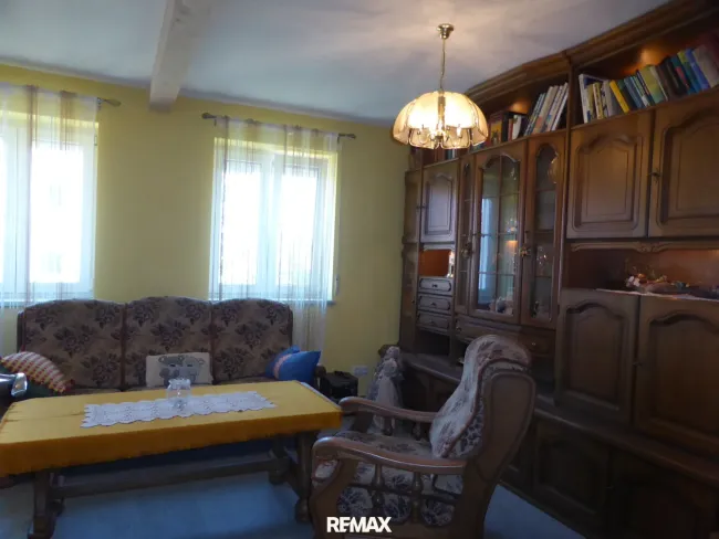 Wohnzimmer vorderes Haus