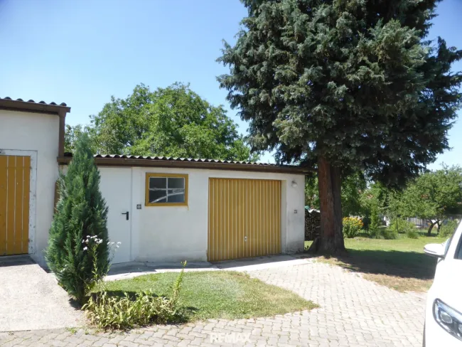 Garage 2