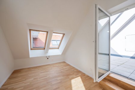 Moderne 2-Zimmer-Wohnung mit privater Terrasse in Deutsch-Wagram