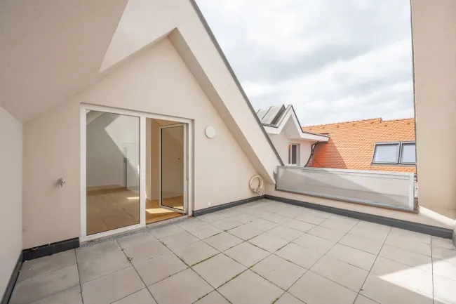 Moderne 2-Zimmer-Wohnung mit privater Terrasse in Deutsch-Wagram - Titelbild