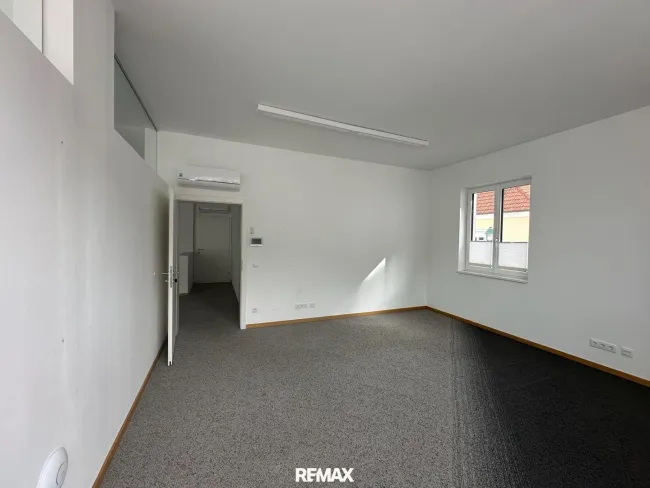 Büro (2)