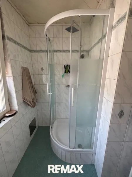 Dusche OG