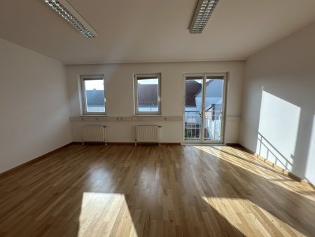 Modernes Büro in Eisenstadt: 250 m² für Ihr erfolgreiches Geschäft!