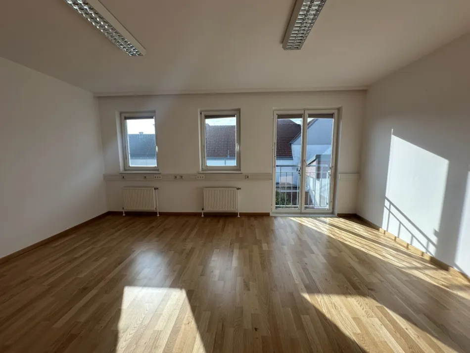 Modernes Büro in Eisenstadt: 250 m² für Ihr erfolgreiches Geschäft! - Bild