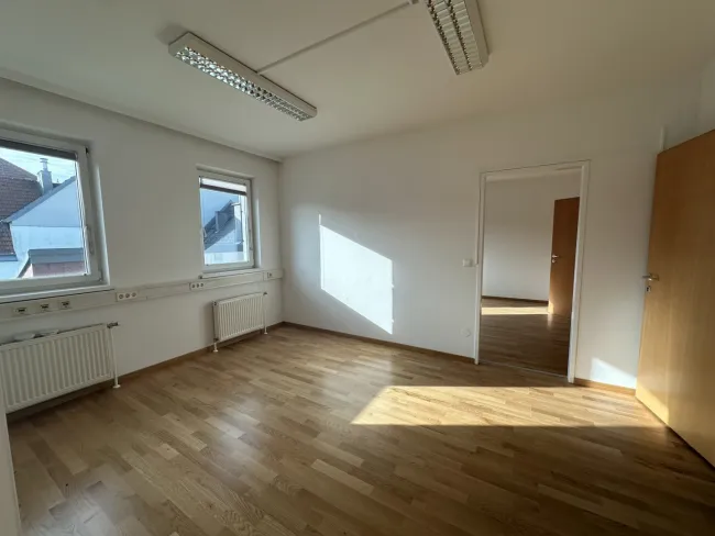 Modernes Büro in Eisenstadt: 250 m² für Ihr erfolgreiches Geschäft! - Bild