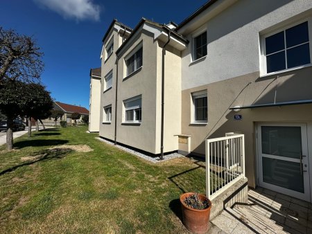 Wohnkomfort im Grünen – 3 Zimmer Eigentumswohnung in 2222 Kollnbrunn